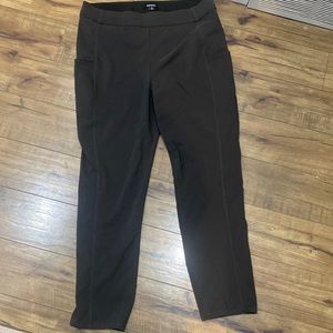 Briggs SZ L pants